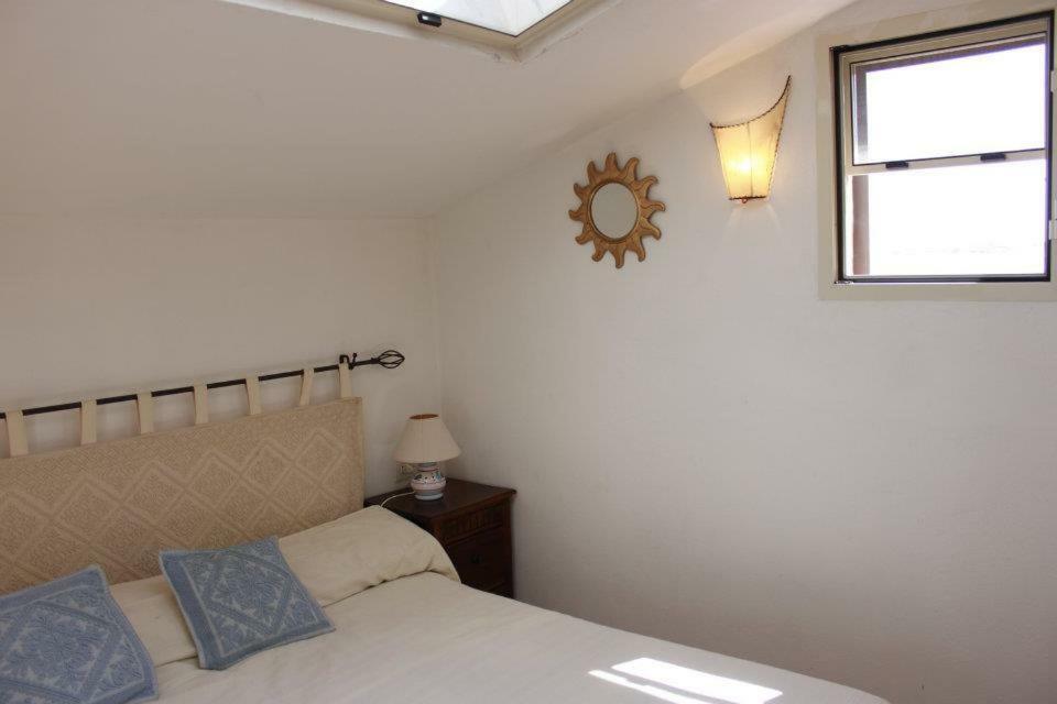 Vila Casa Mughetto R5055 Seafront, Private Sea Access, Swimming Pool La Maddalena  Exteriér fotografie